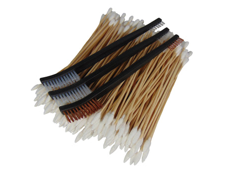 Type-III Versatile Gun Cleaning Kit w/ 200pc 6 Inch Tapered & Regular Tip Cotton Swabs, 2 Double Sided Nylon Brushes and a Bronze Brush